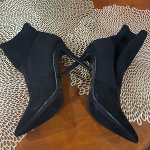 Black womens heels size 10